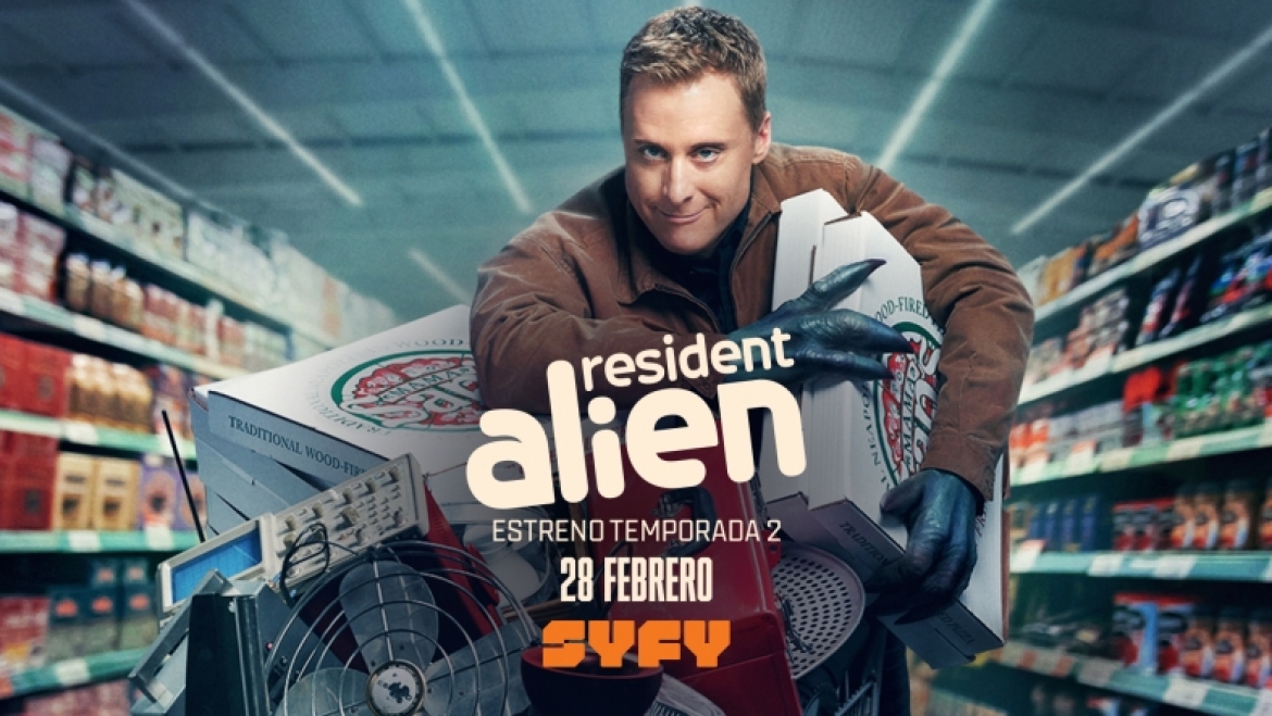 LA T2 DE ‘RESIDENT ALIEN’ ATERRIZA EN SYFY EL PRÓXIMO 28 DE FEBRERO