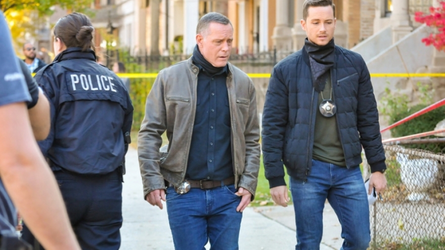 JASON BEGHE Y JESSE LEE SOFFER HABLAN SOBRE EL CAMBIO DE LA T8 DE ‘CHICAGO P.D.’